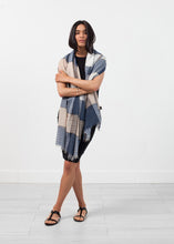 Load image into Gallery viewer, Desna Dress